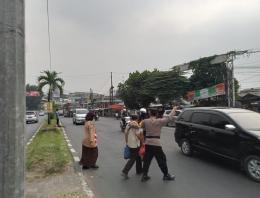 Polwan Cantik dan Pramuka Diterjunkan Dalam Operas