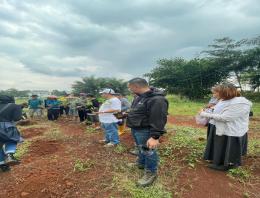 Proyek Real Estate Rampas Hak Petani Garapan Desa Iwul Parung Bogor
